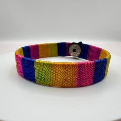 Vintage 90s Rainbow Woven Thread Bangle Bracelet Boho Flower Button Jewelry Y2K