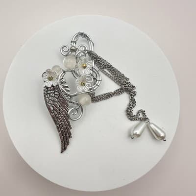 Vintage Y2K Silver Tone Angel Wing Non Piercing Ear Cuff Dangle Chain Jewelry
