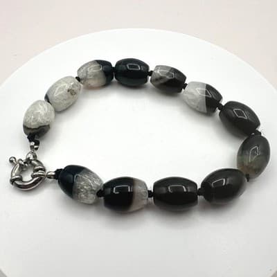 Vintage Silver Tone Black White Striped Agate Gemstone Barrel Bead Bracelet Bib