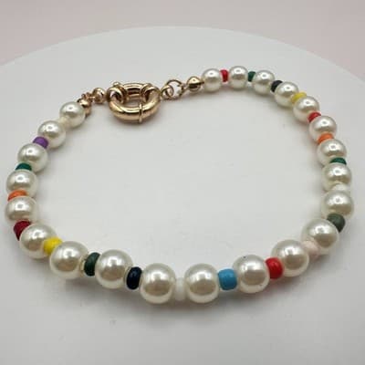 Vintage 90s Gold Tone Faux Pearl Beaded Bracelet Women's Classic Fashion Jewelry
