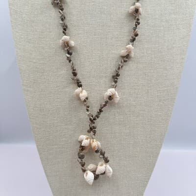 Vintage 90s Natural Real Sea Shell Strand Necklace Boho Women's Classic Jewelry