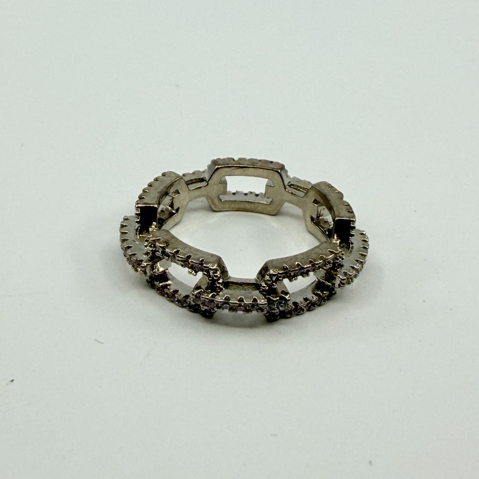 Vintage Modern Y2K Silver Tone Rhinestone Curb Chain Link Eternity Band Ring 90s