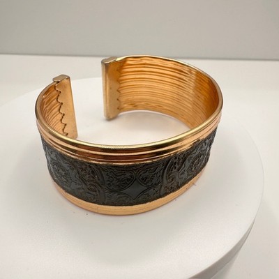 Vintage 80s Wide Gold Tone Black Enamel Etched Filigree Hand Bracelet Statement
