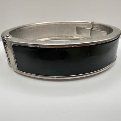 Vintage 90s Black Enamel Hinged Bangle Bracelet Silver Tone Women's Jewelry