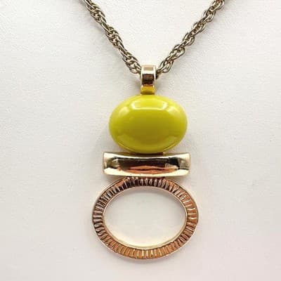 Vintage Statement Pendant Necklace with Yellow Bead & Gold Tone Chain Jewelry