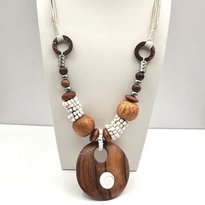Vintage 80s Boho Wood Bead Statement Pendant Necklace Jewelry Spiral Shell