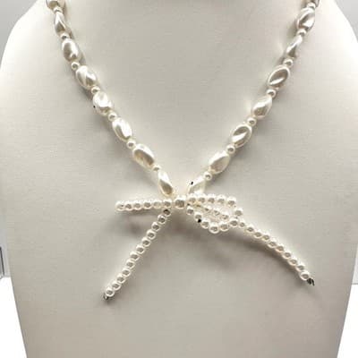 Vintage 80s 90s Pearl Beaded Necklace Bow Knot Pendant White Fashion Jewelry 90s