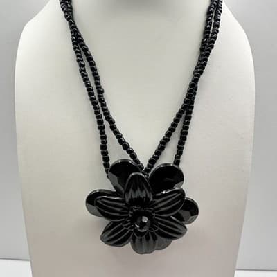 Vintage Y2K Black Beaded Necklace Floral Pendant Statement Retro Boho Jewelry