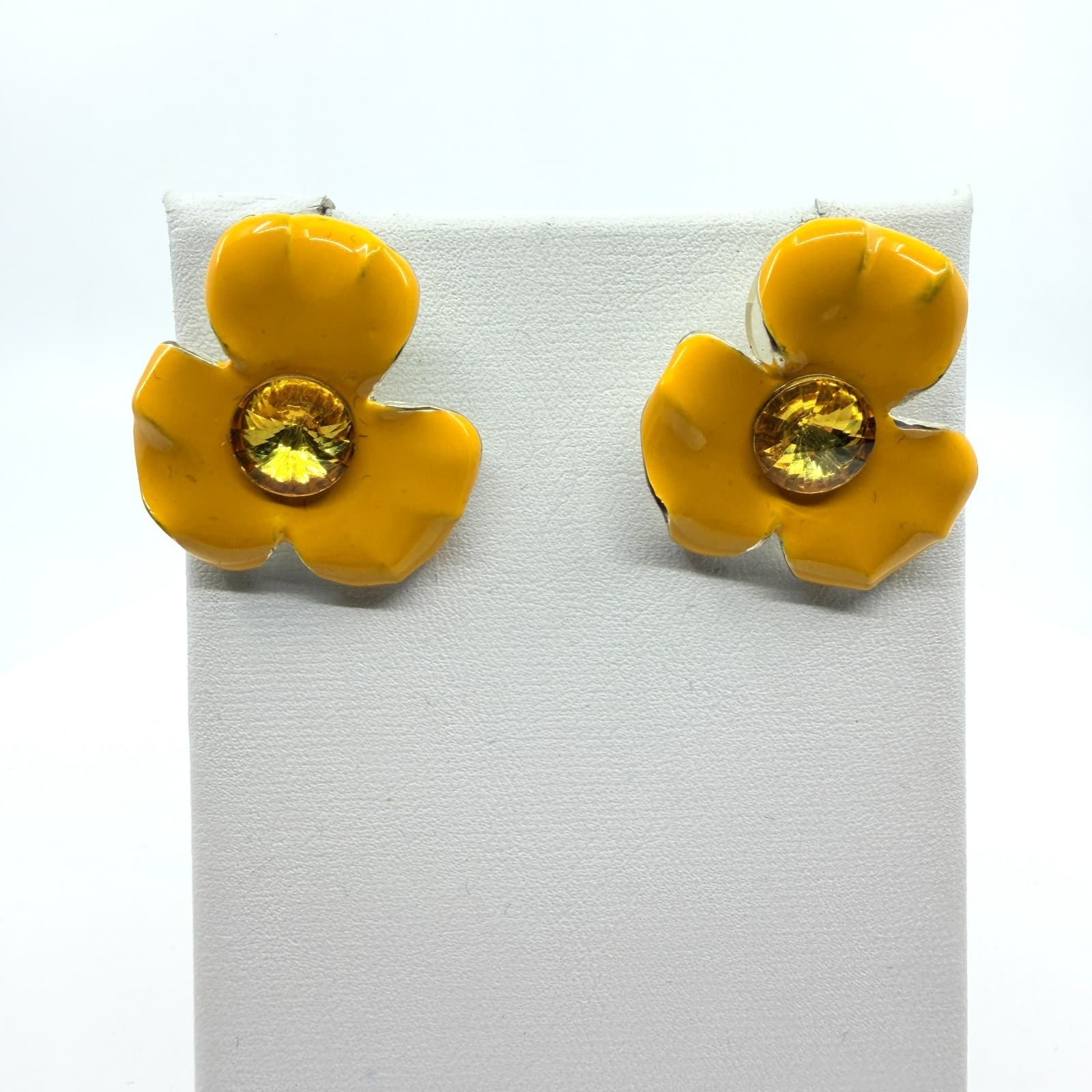 VTG Yellow Enamel Flower Stud Earrings Cottagecore Boho Statement Festival Gift