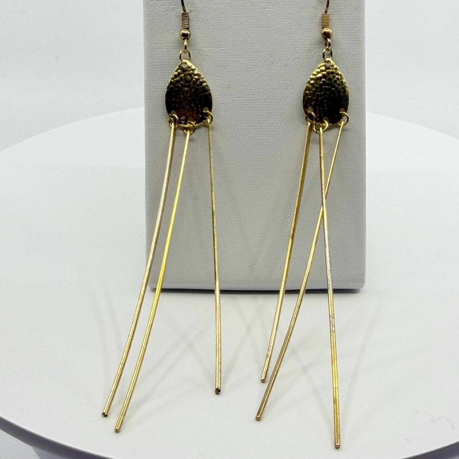 Gold Tone Hammered Teardrop Long Bar Fringe Dangle Earring Statement Modern Chic