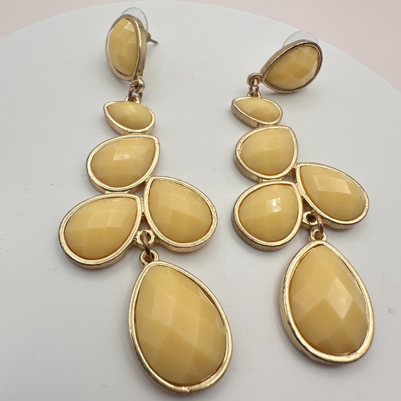 Vintage 80s 90s Gold Tone Yellow Glass Teardrop Dangle Earrings Boho Statement