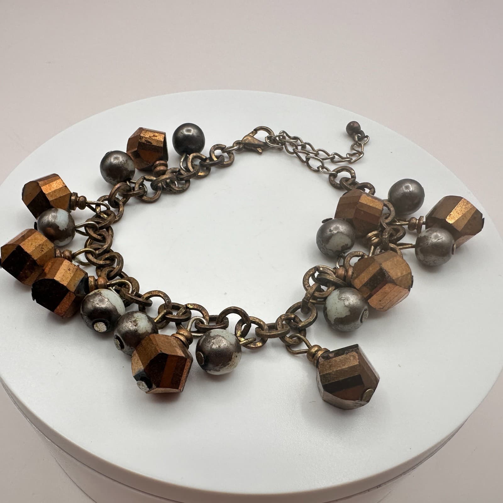 Vintage Y2K Rusti Brown Chunky Beaded Charm Bracelet Women's Classic Jewelry 90s