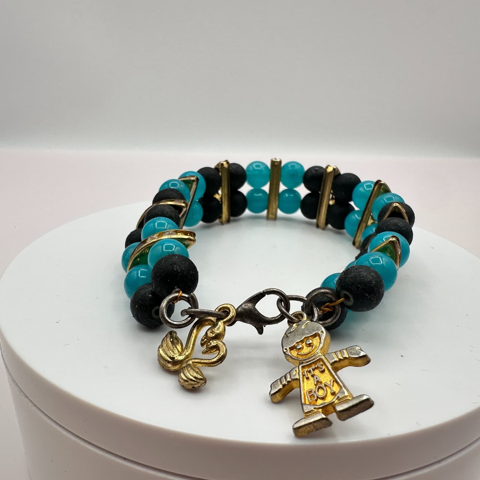 Vintage 80s Turquoise & Black Bead Charm Bracelet Gold Tone Baby Shower Jewelry