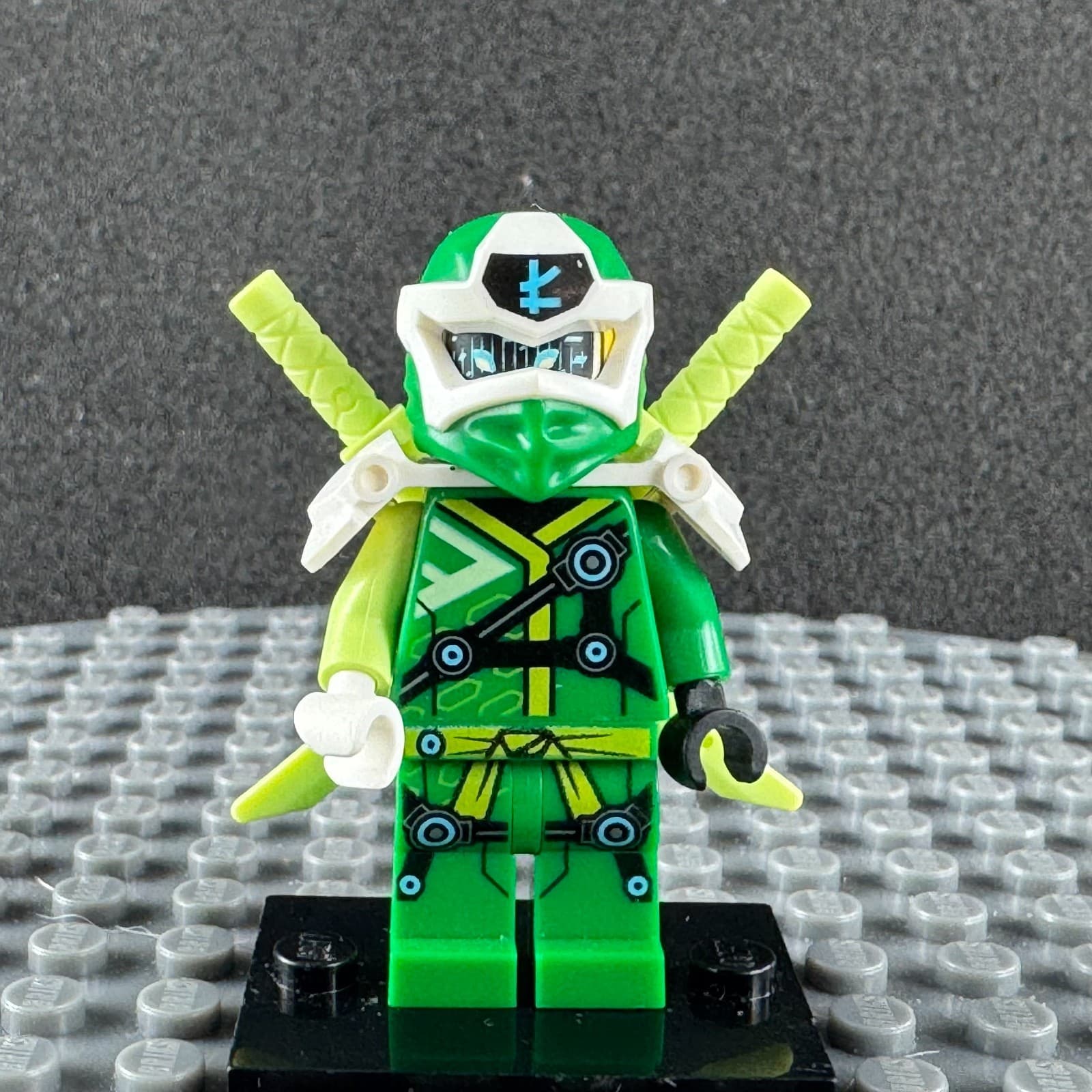 Retired Lego Ninjago Digi Lloyd Minifigure njo0570 Empire Temple of Madness