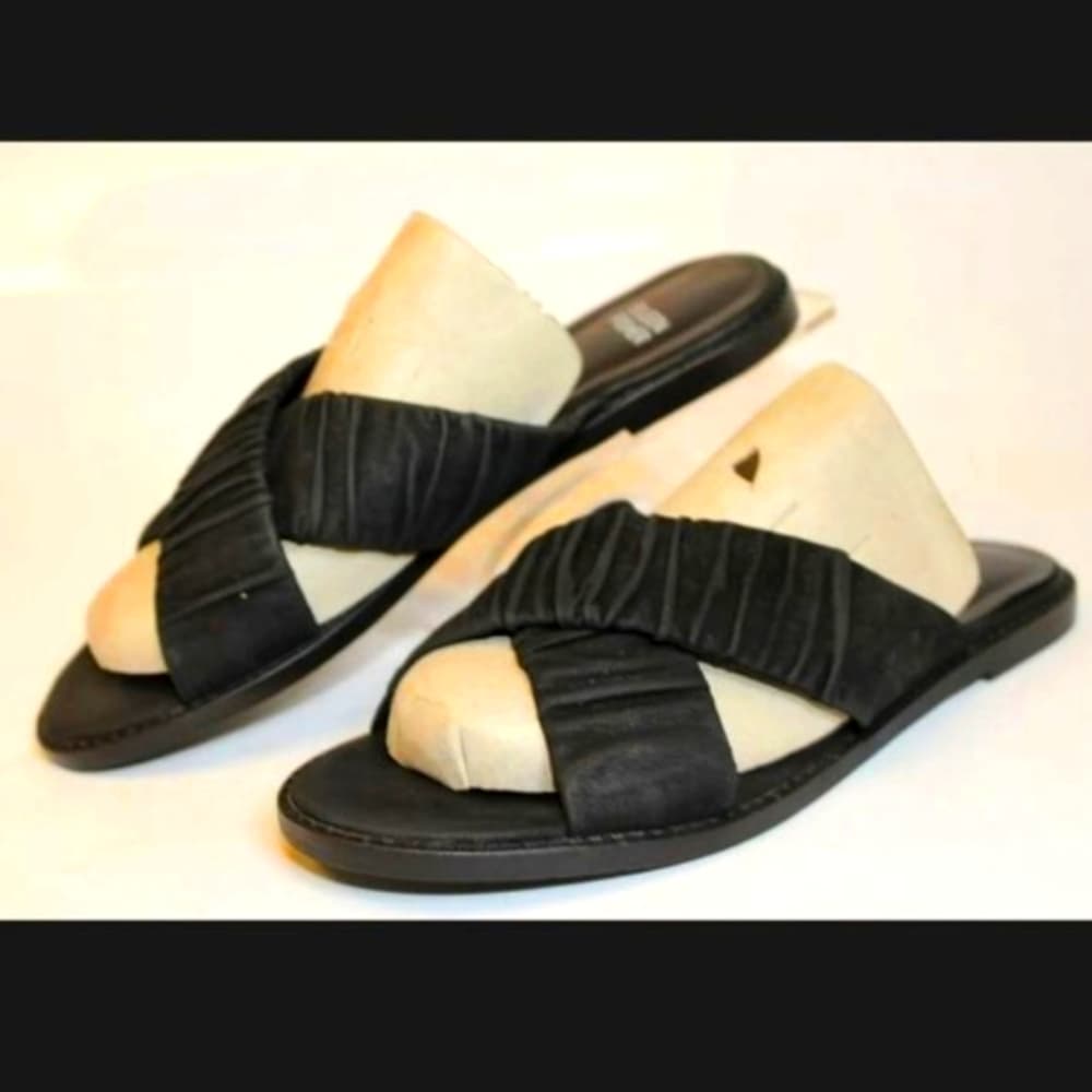 Eileen Fisher 8.5 Cross Strap Slides Sandals Flats Shoes
