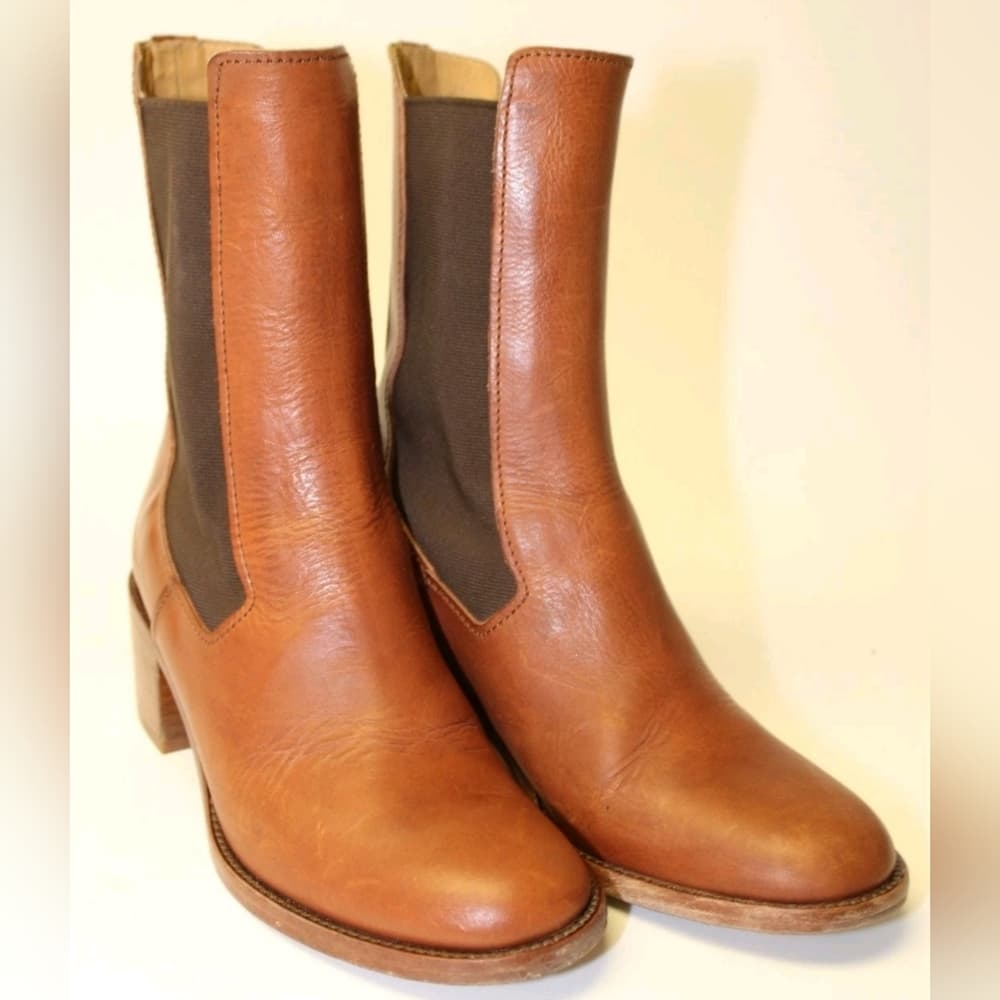 A.P.C. Rue Madame Paris Womens EUR 37 US 7 Brown Leather Chelsea Ankle Boots