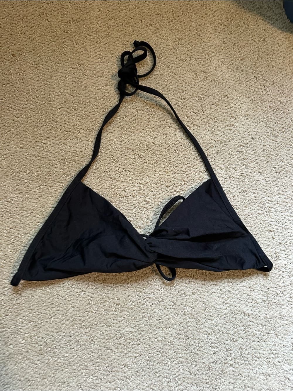 NWOT L*Space twist front bikini top black