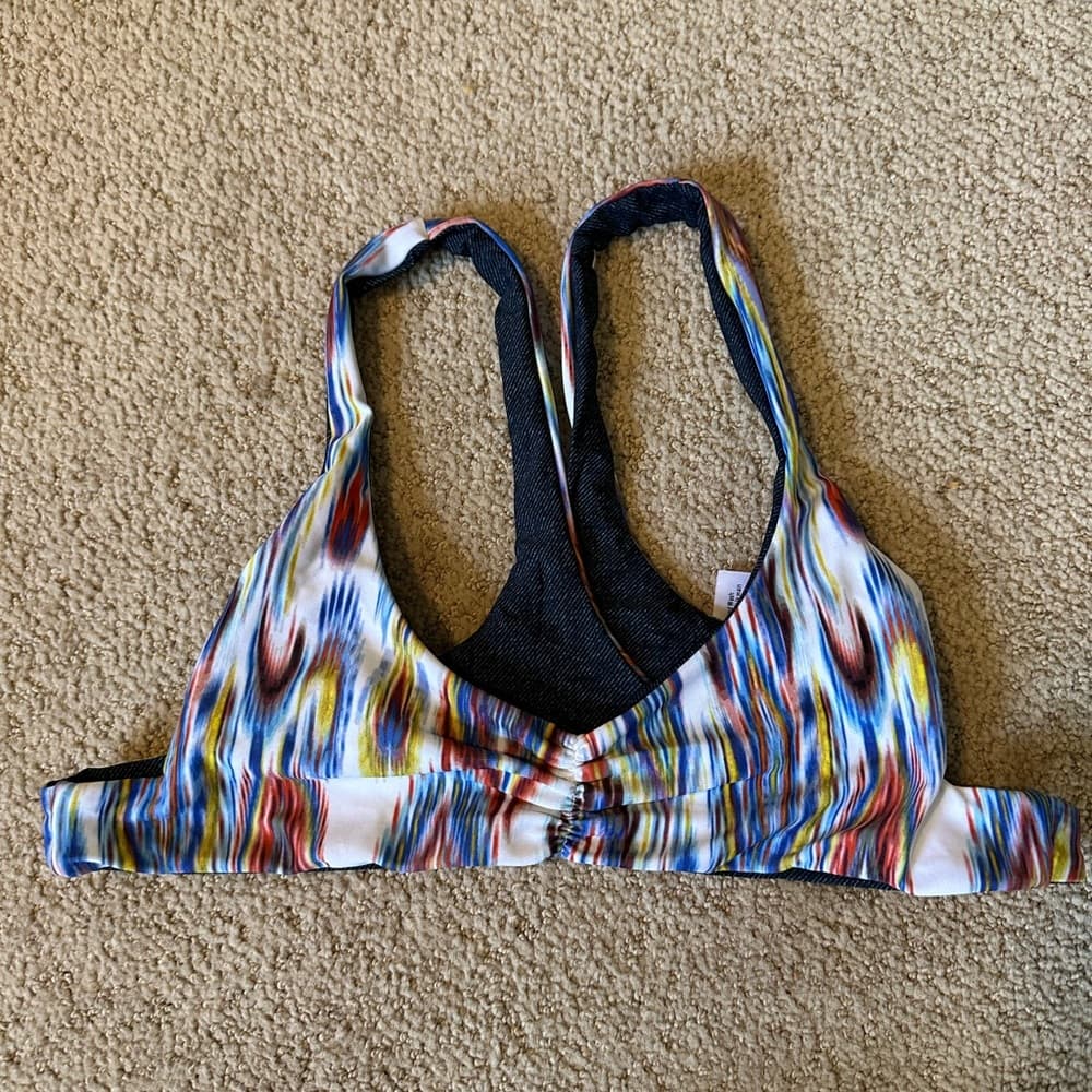 NWOT L*Space Plumagio new wave bikini top