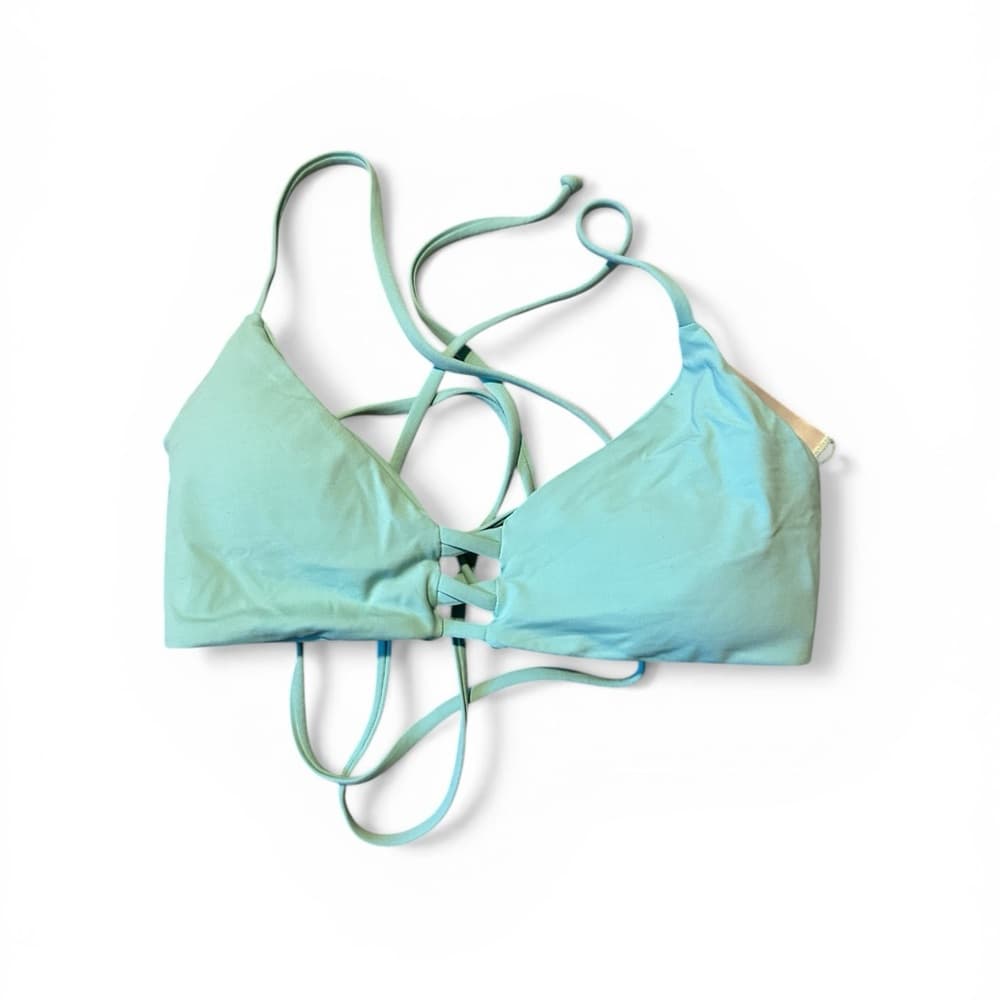 NWOT L*Space Flynn cutout bikini top sea foam