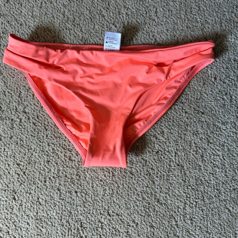 NWOT L*Space side cut out bikini peach