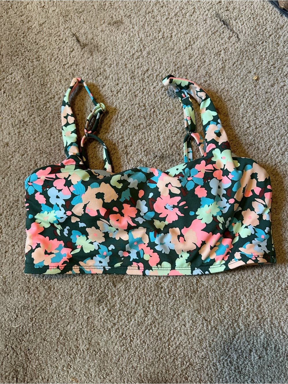 NWOT Carve Designs Tofino bikini top