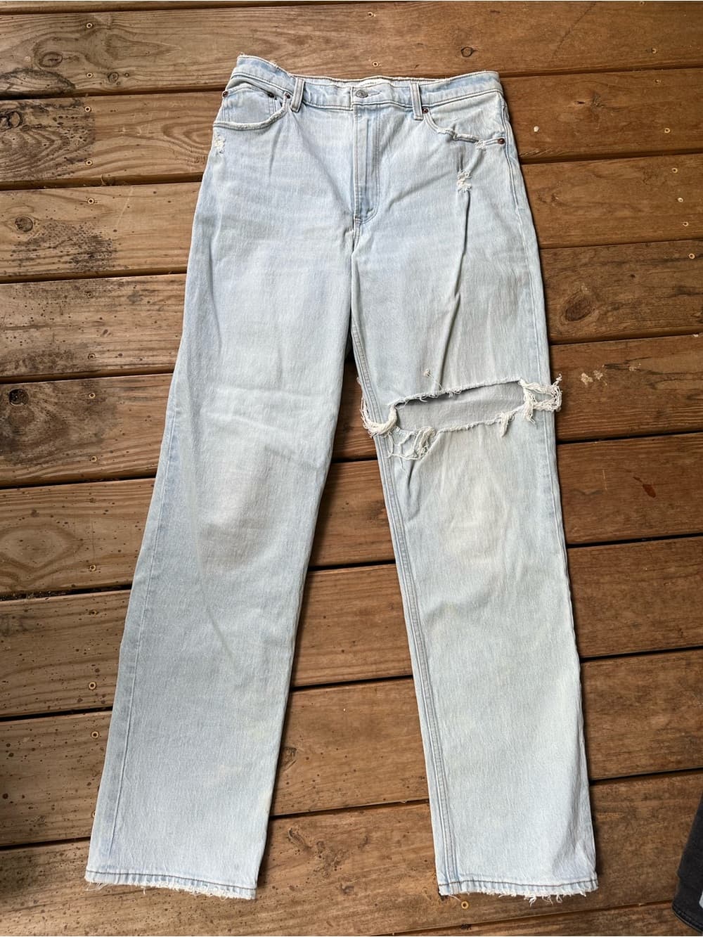 Abercrombie and Fitch The 90’s Straight Ultra High rise jeans 10L