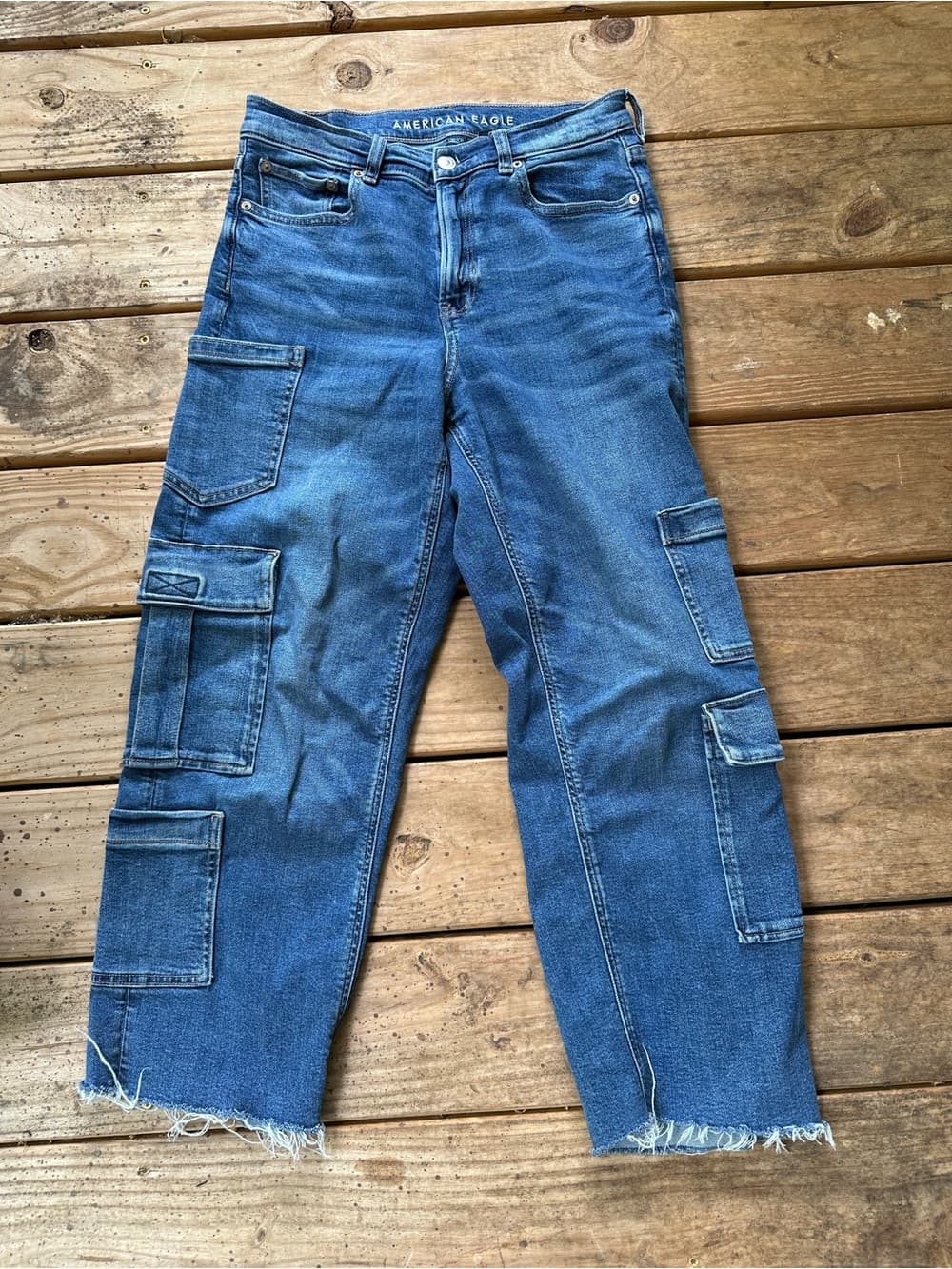 American Eagle Super High Rise Baggy straight cargo jeans