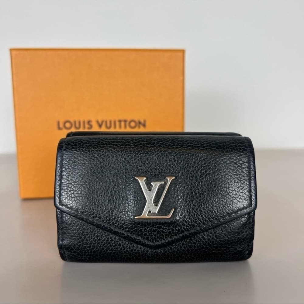 Authentic Louis Vuitton Mini Lock wallet black leather silver
