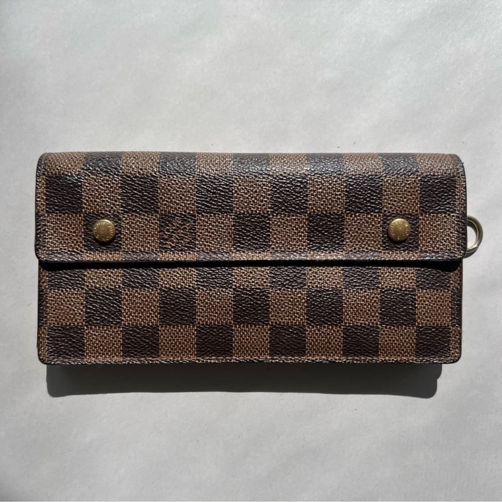 Authentic Louis Vuitton Damier Ebene Accordeon Wallet