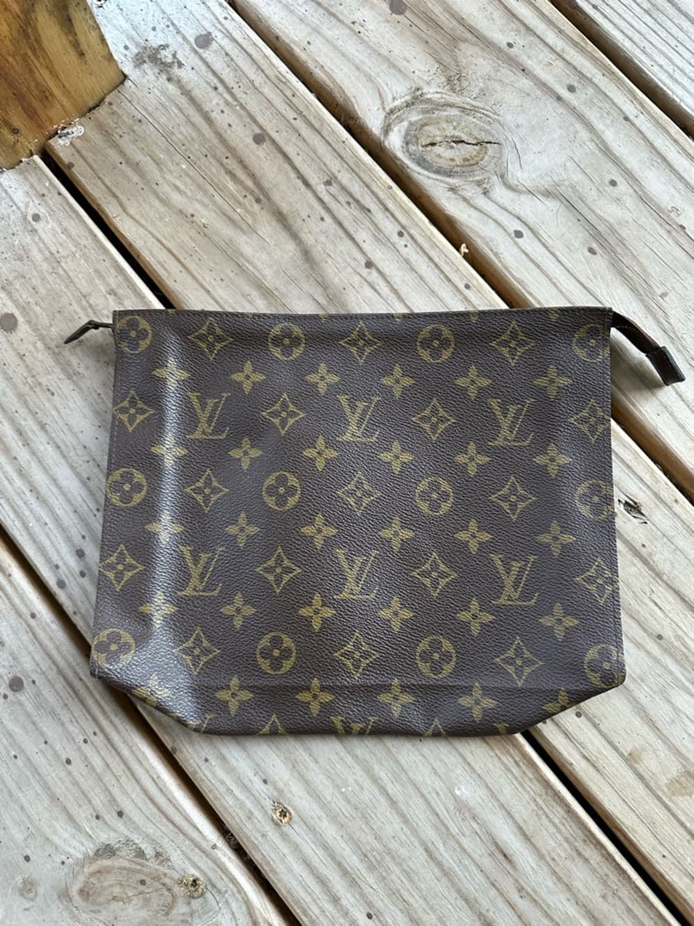 Louis Vuitton Pochette clutch classic monogram canvas