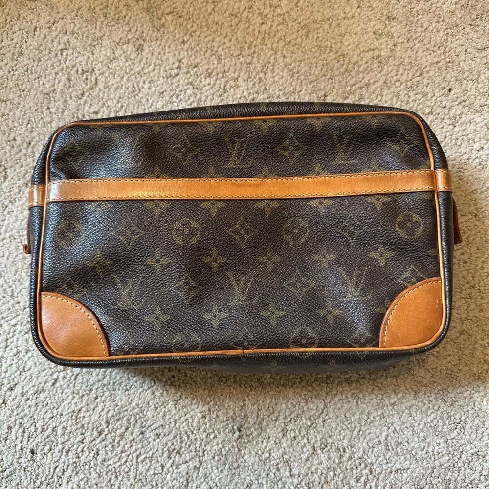 Louis Vuitton Compiègne 28 pouch classic monogram canvas