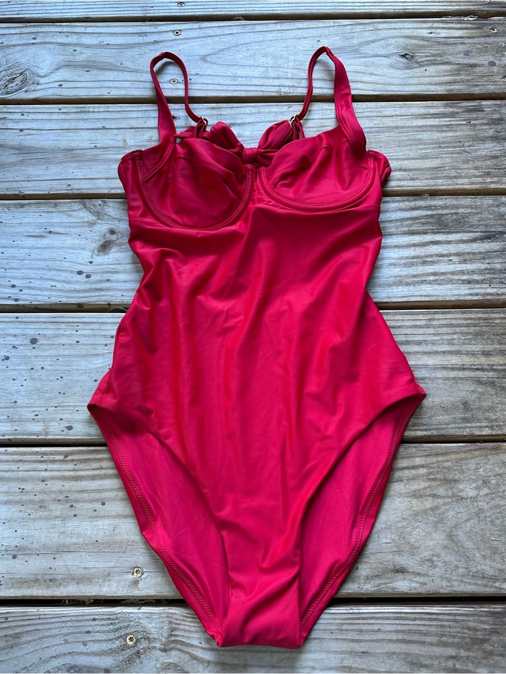 NWT Quince Italian underwire one piece swimsuit cherry