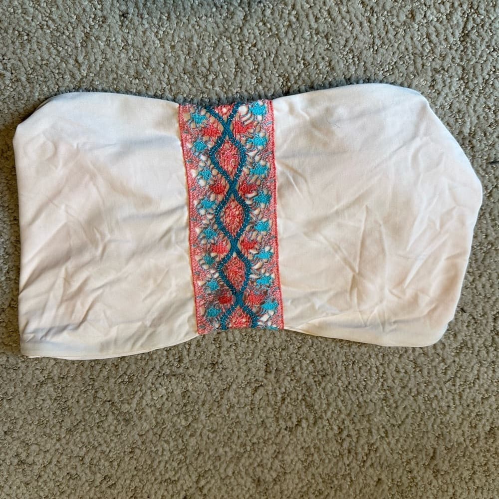 NWOT L*Space embroidered strapless bikini top