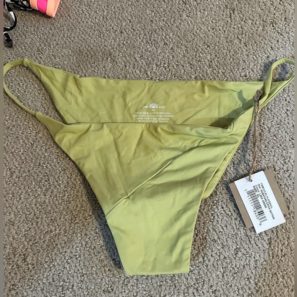 NWT Toast x Free People signature stitch bikini bottoms leek green