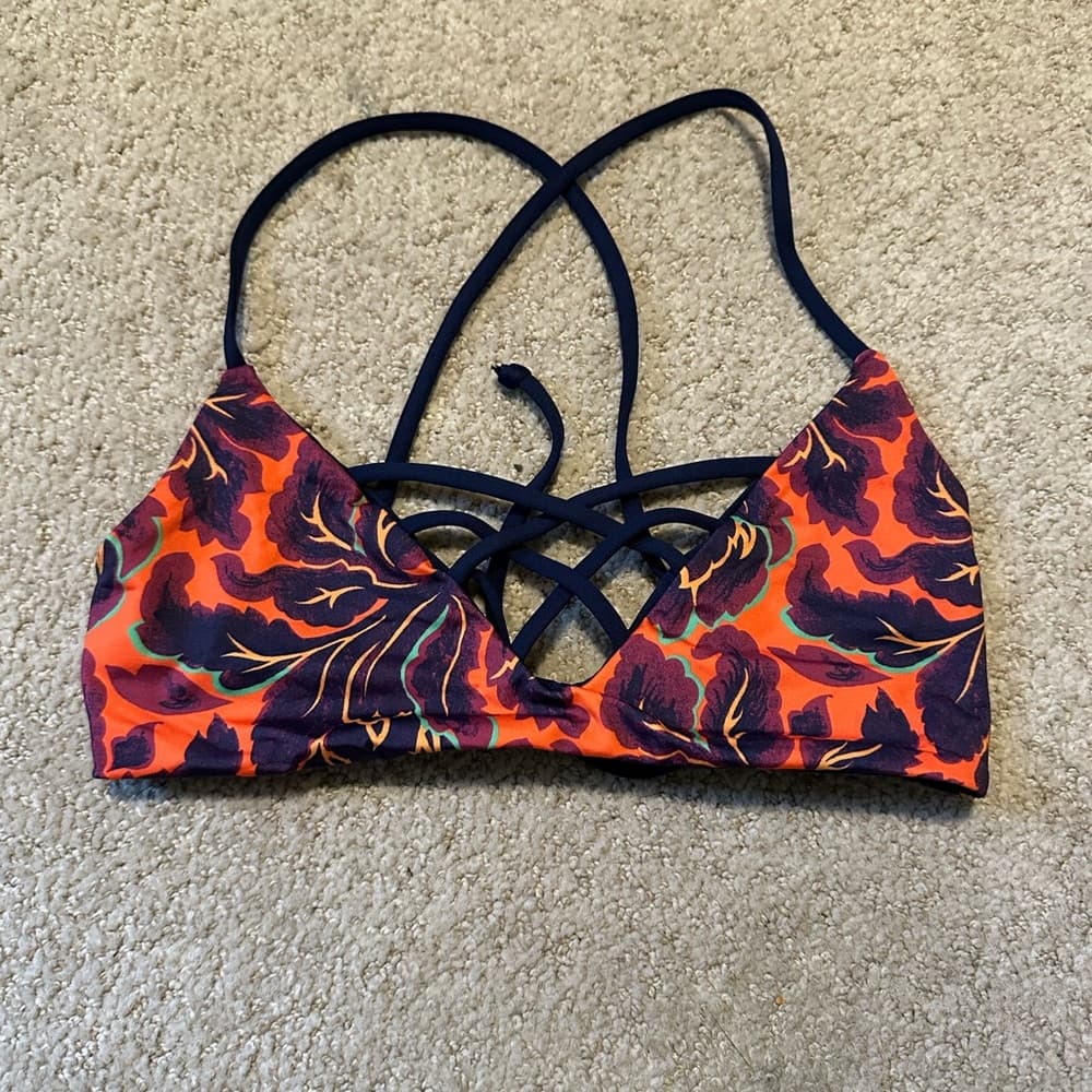 NWOT L*Space Liberty Fleur bikini top