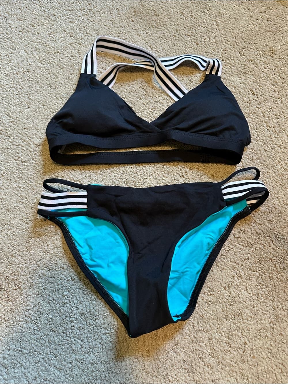 NWOT L*Space stripe bikini set extra small