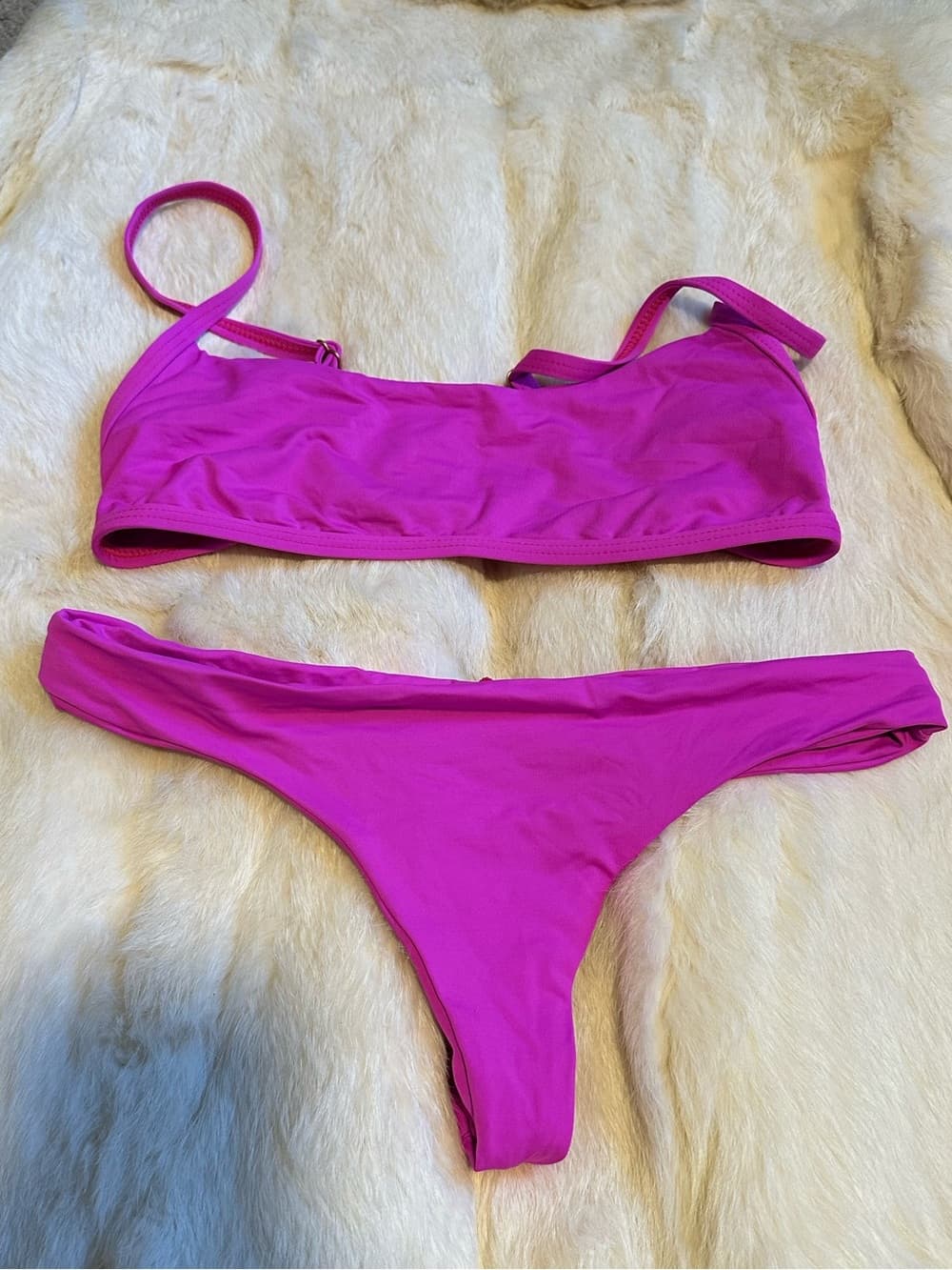 NWOT L*Space Gemma bikini set fuschia small