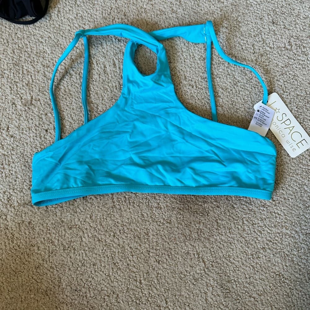 NWT L*Space Haute tank bikini top pool blue