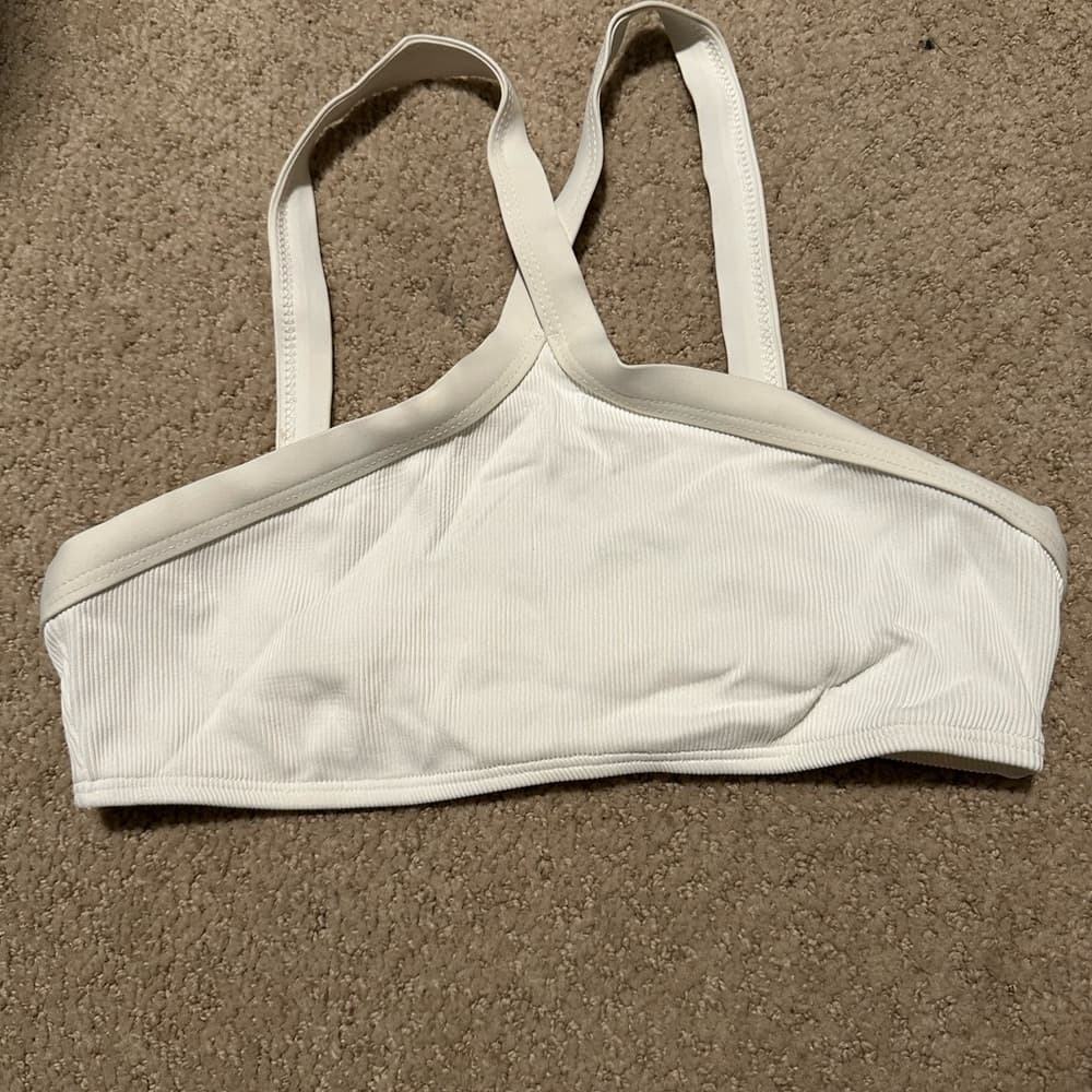 NWOT L*Space high neck ribbed bikini top