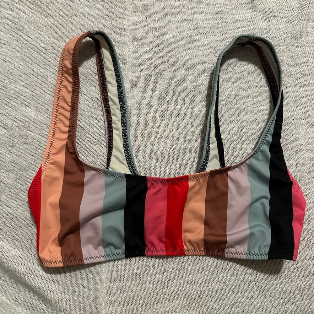 Solid and Striped Elle bikini top Malibu stripe