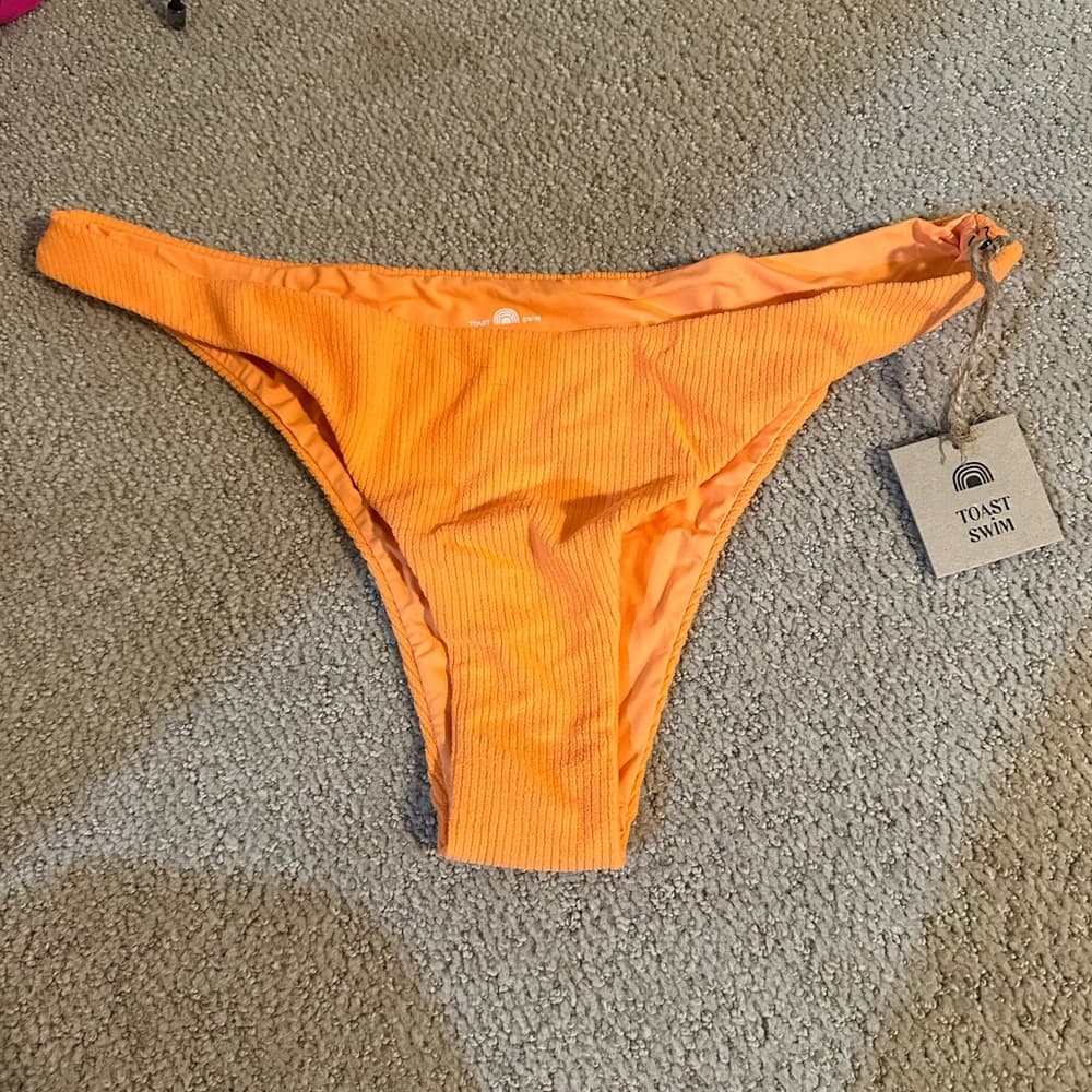 NWT Toast x Free People high hip bikini bottoms nectarine