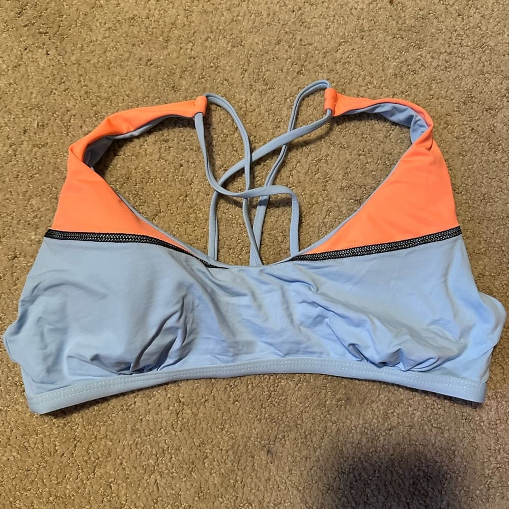 NWOT L*Space color block v neck bikini top