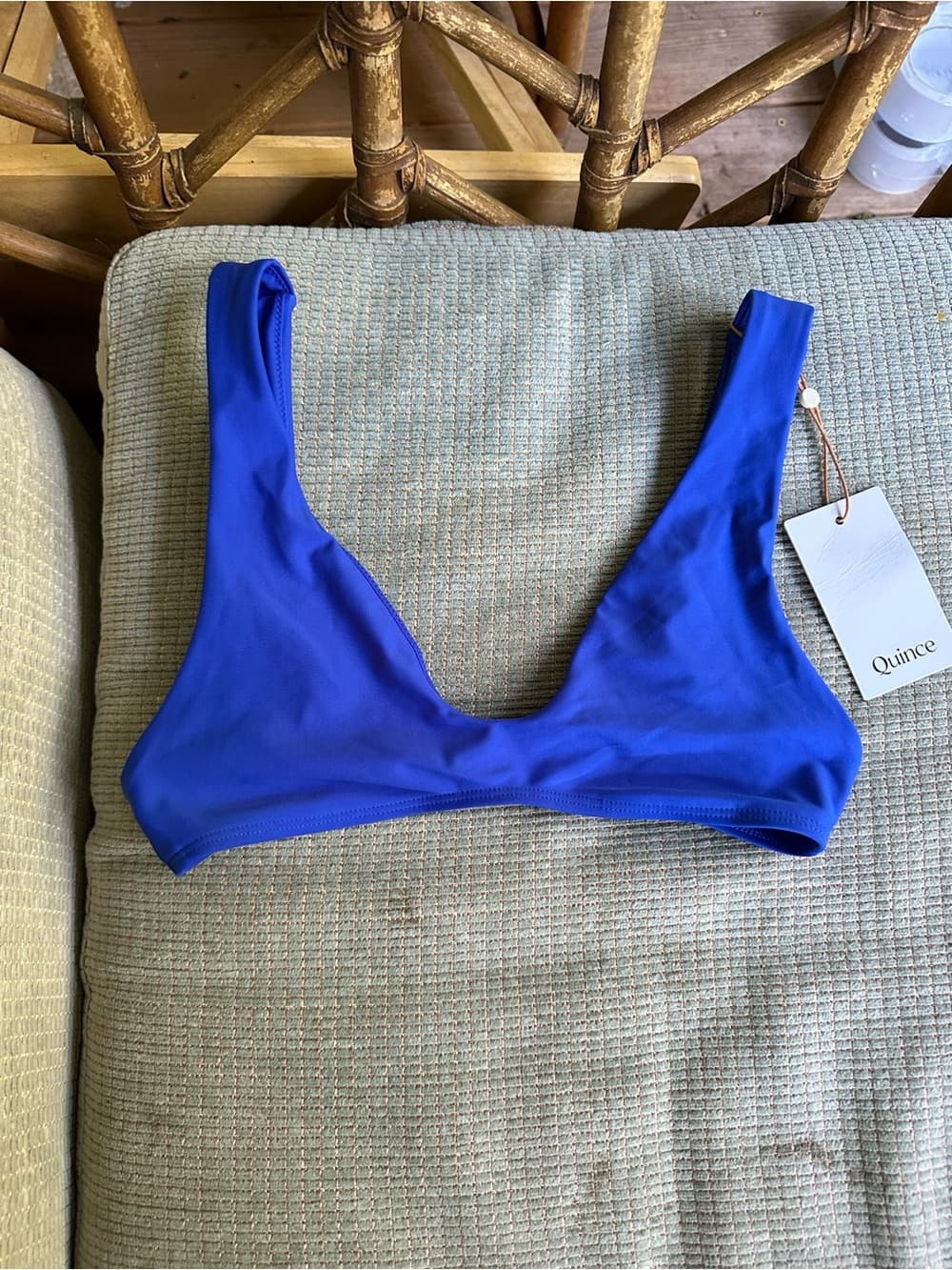 NWT Quince Italian plunge bikini top electric blue