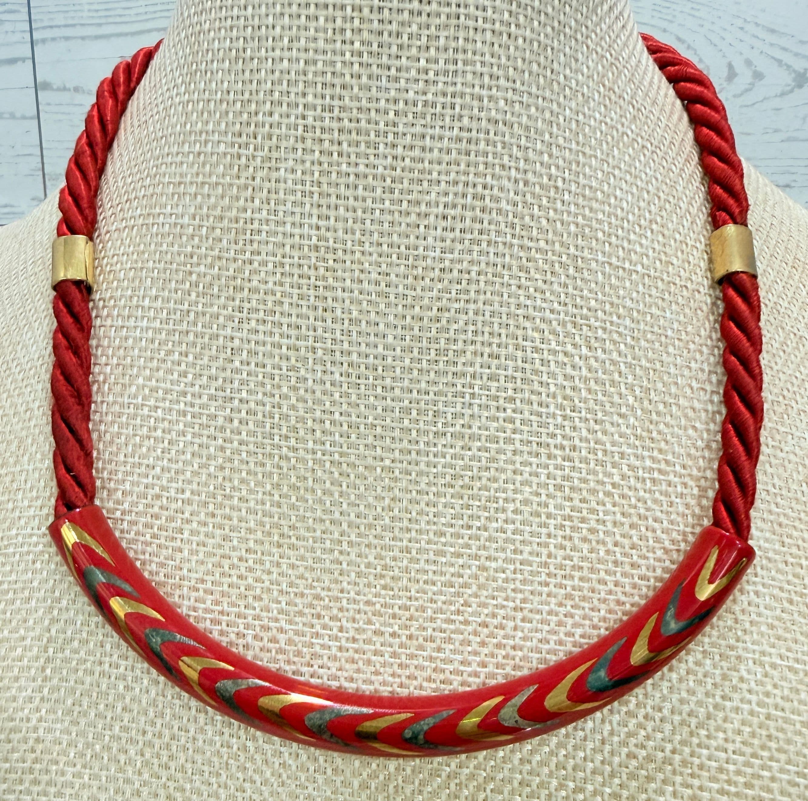 4G. 1970s Laurana Mock Choker Necklace Made in Italy