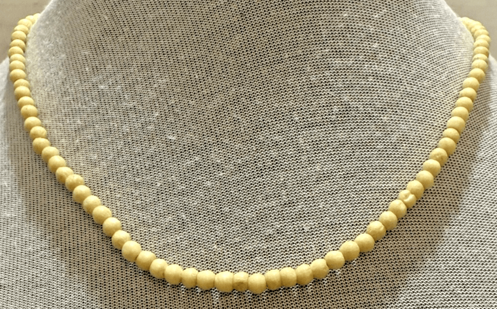 5A. Antique 1920s Antler Bead Choker Necklace