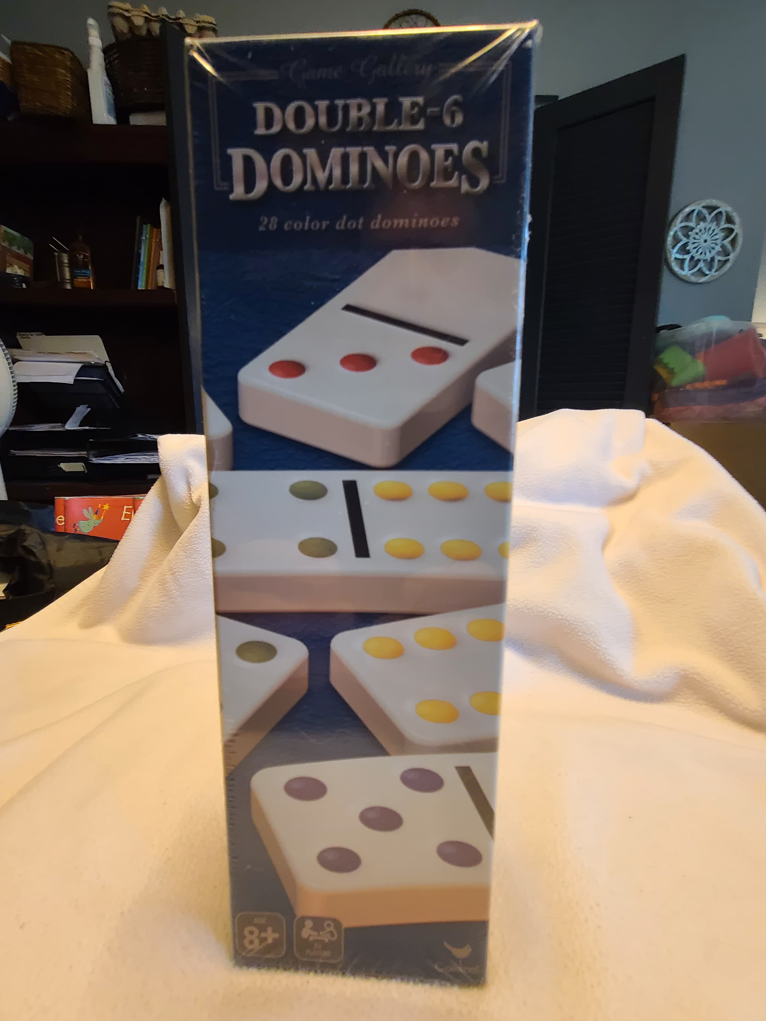 Cardinal Double 6 Color Dot Dominoes Set