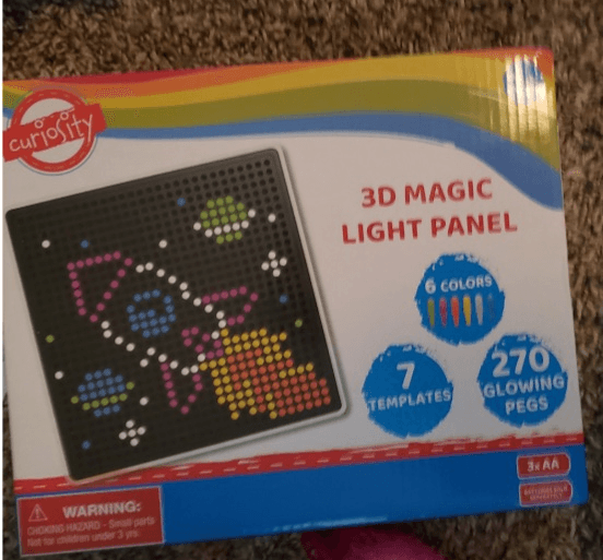 Curiosity 3D Magic Light Panel with 270 Glowing Pegs