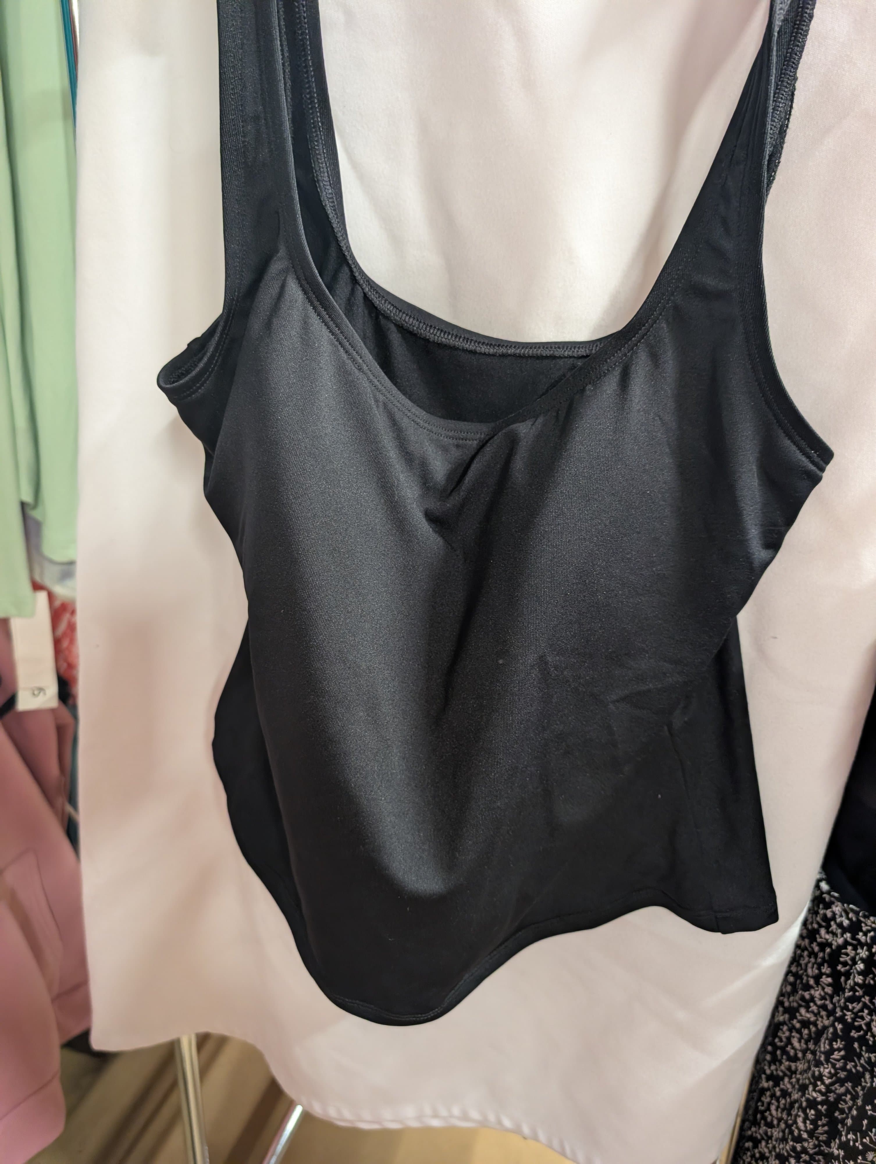 Catalina Black Tank Top L 12/14