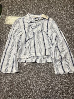 NWT Universal Threads linen blend striped top coastal beachy Size Small