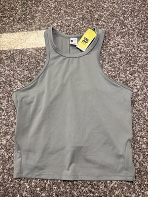 All In Motion XXL Tank Top Women Tank High Neck Moisture Wicking Sage Green Crop